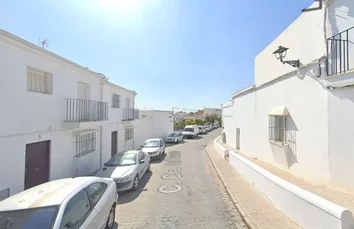 Chalet Adosado En Venta En Calle La Huerta