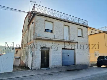 Casa O Chalet Independiente En Venta En Calle Parachan