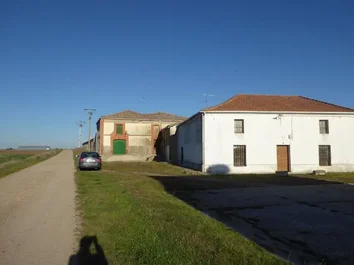 Casa o chalet independiente en venta en avenida valladolid, 3