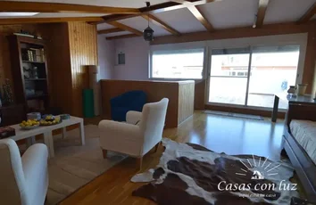 Chalet Adosado En Venta En Calle Ramón Pignatelli