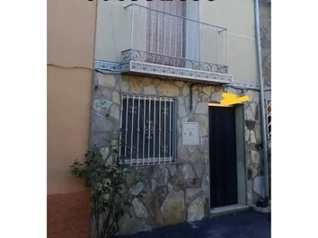 Chalet Pareado En Venta En Calle Lozano, 4 -6