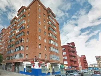 Piso En Venta En Calle Málaga, 6