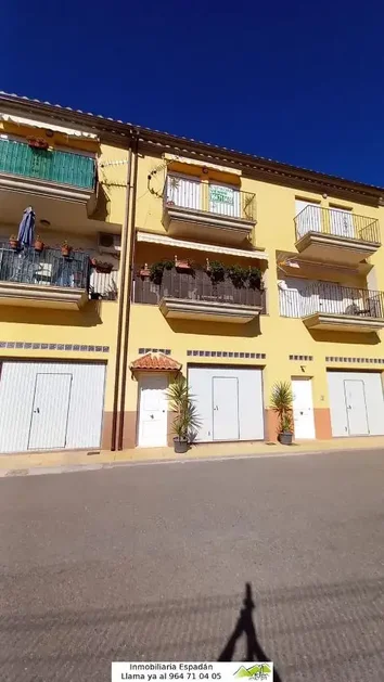 Chalet Adosado En Venta En Cl Mediavega