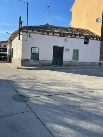 Casa De Pueblo En Venta En Bercial