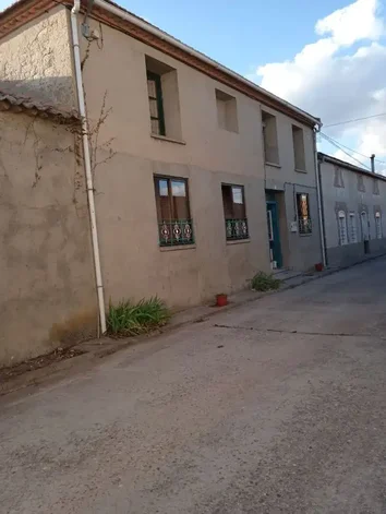 Casa De Pueblo En Venta En Teléfono, 1