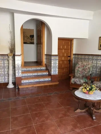 Casa De Pueblo En Venta En Plaza Maria Cristina, 7