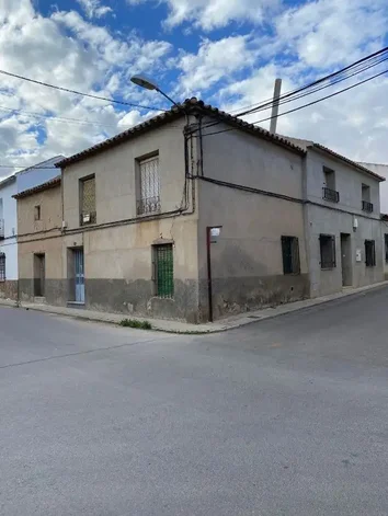 Casa De Pueblo En Venta En Calle El Santo, 5 Y 7