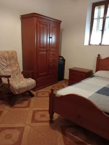 Casa O Chalet Independiente En Venta En Calle Reyes Católicos, 36