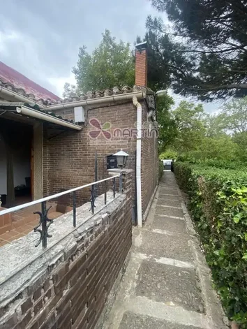 Casa O Chalet Independiente En Venta En Yagüe-Villalonquejar