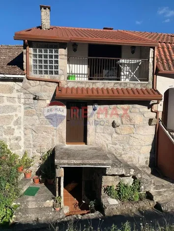 Chalet Pareado En Venta En Tarendo