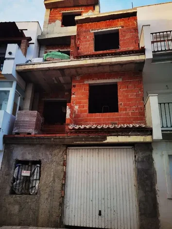 Casa O Chalet Independiente En Venta En Calle Santander, 25