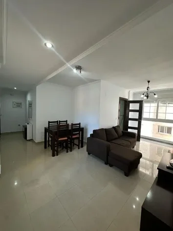 Piso En Venta En Roger De Lauria