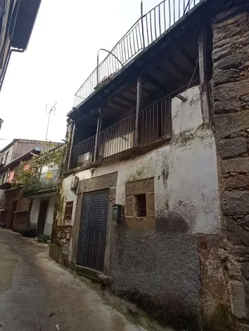 Casa De Pueblo En Venta En Calle Estrecha, 9