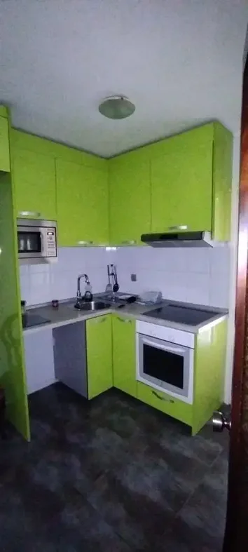 Piso En Venta En Avenida Laviaga Castillo, 8