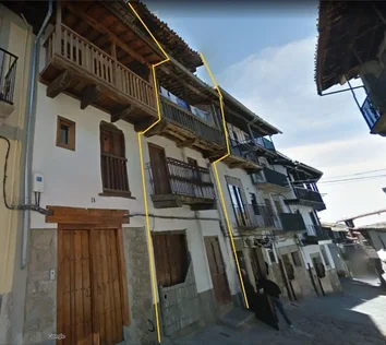 Casa De Pueblo En Venta En Calle Enrique Fraile, 16