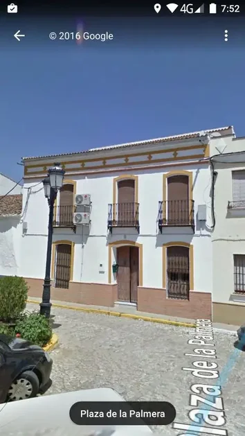 Chalet Pareado En Venta En Plaza De La Palmera, 8