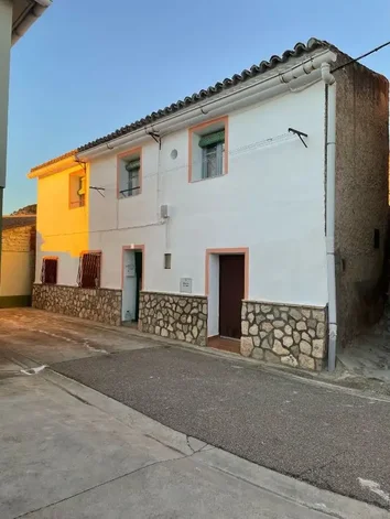 Casa O Chalet Independiente En Venta En Calle Atocha, 12