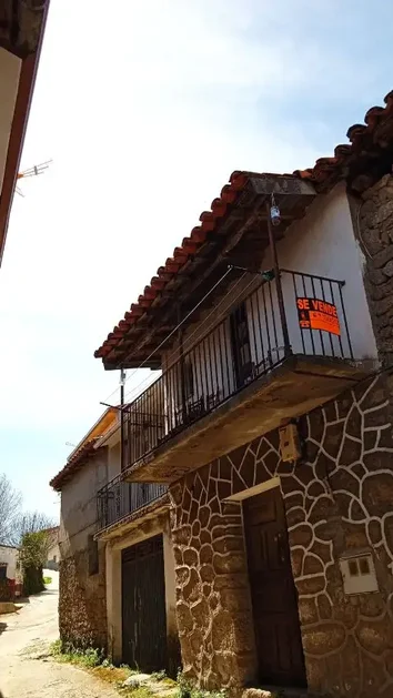 Casa De Pueblo En Venta En Calle Moral, 21