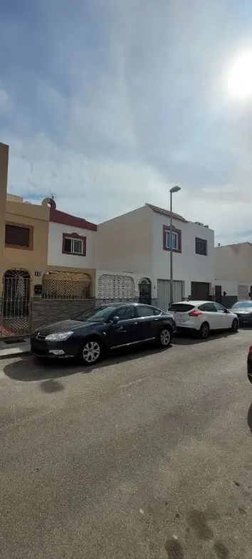 Chalet Adosado En Venta En Calle Ramito