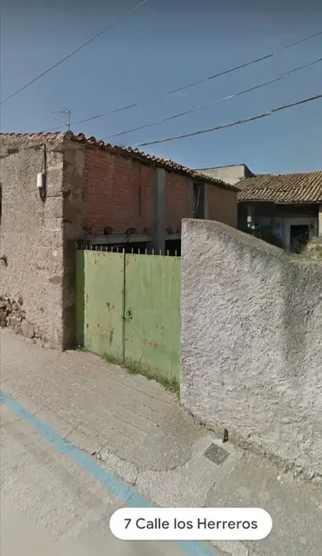 Casa De Pueblo En Venta En Calle Los Herreros, 12