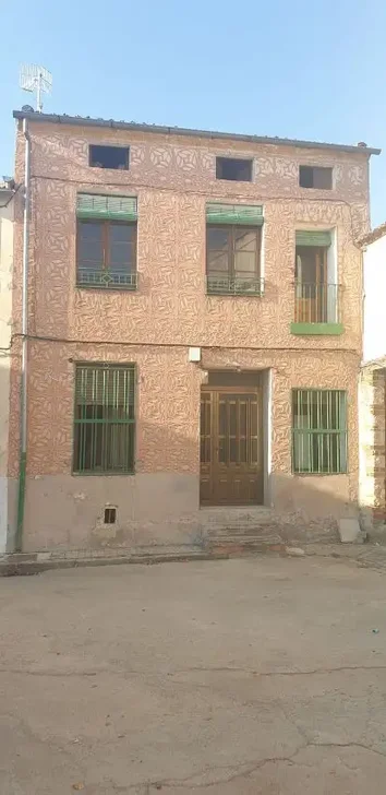 Casa De Pueblo En Venta En Calle Cotarra Baja, 1