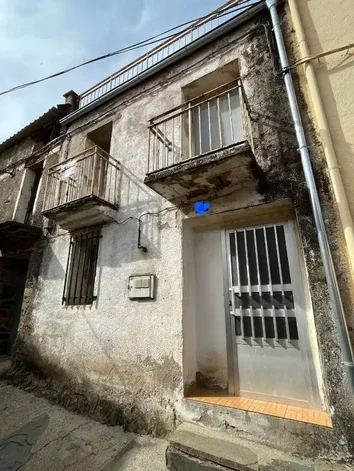 Casa De Pueblo En Venta En Poblado Fragosa S/n