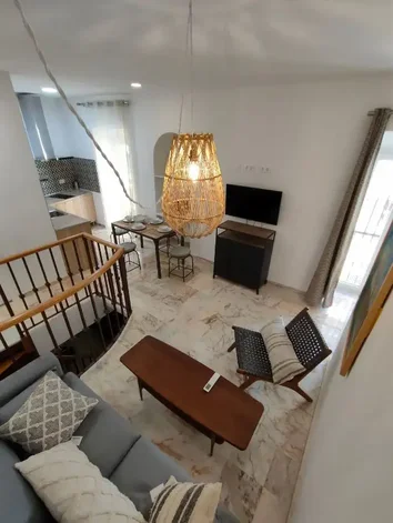 Chalet Pareado En Venta En Calle Águilas, 20