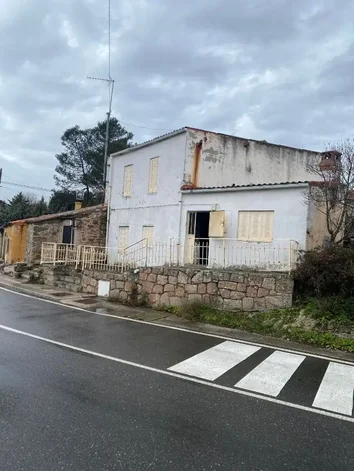 Chalet Adosado En Venta En Carretera De Cervera, 15