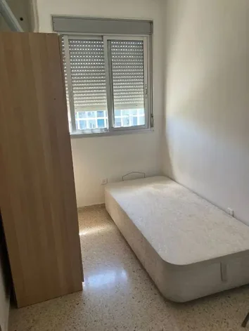 Piso En Venta En Avenida De La Paz, 132