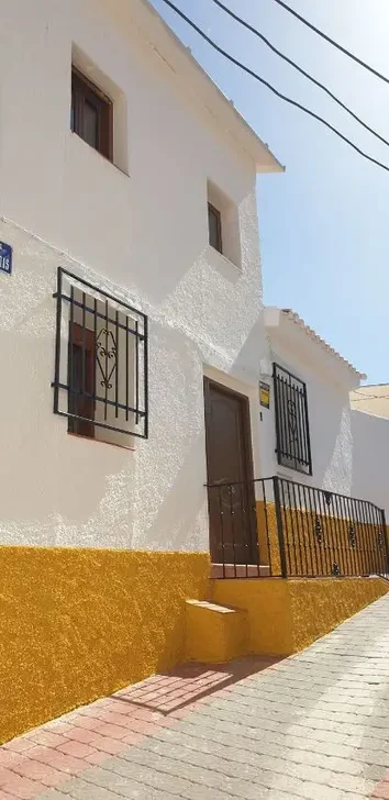 Casa De Pueblo En Venta En Calle Las Huertas, 1