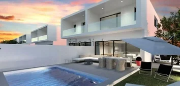 Chalet Pareado En Venta En Nuevo Bulevar