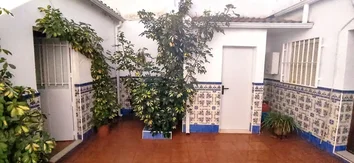 Casa de pueblo en venta en Primero de Mayo, 1