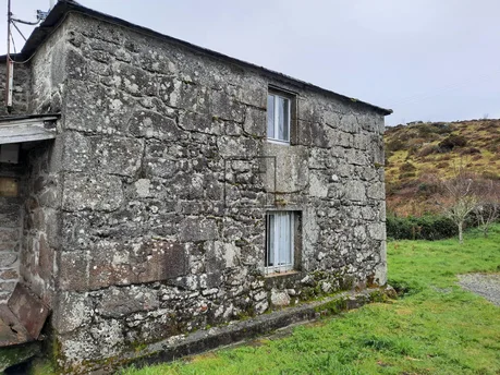 Casa de Piedra con Anexos en As Pontes de García Rodrígues, As Pontes de García Rodrígues