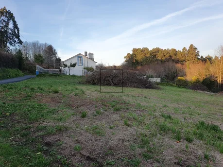 Finca Edificable en Caamouco-Ares