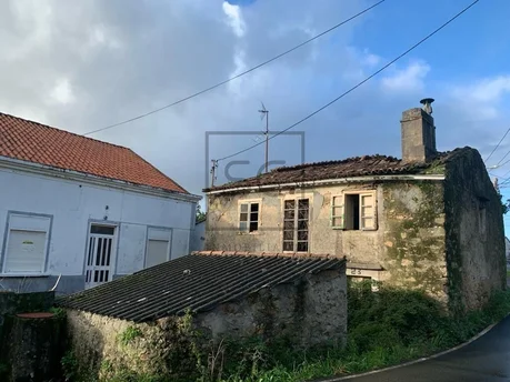 Casa para Restaurar en Casadelos-Neda