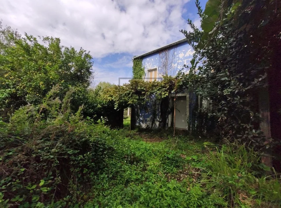 Se vende casa en pazos, serantes para rehabilitar en sereantes, ferrol