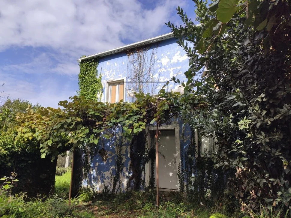 Se vende casa en pazos, serantes para rehabilitar en sereantes, ferrol