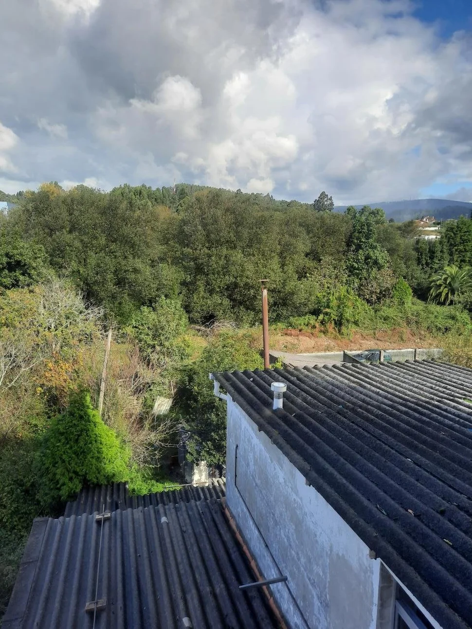 Tercera planta muy luminosa en jubia, narón