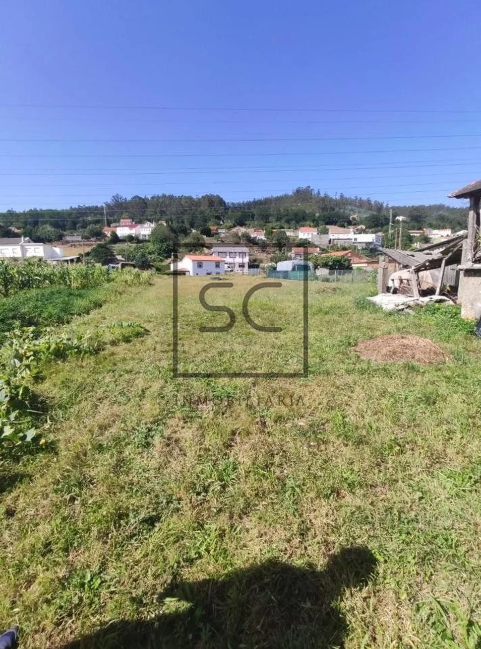 Se vende casa en la mourela, neda
