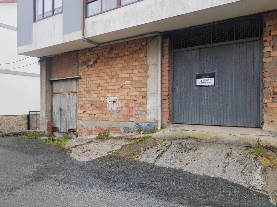 Local en venta en perlio, fene