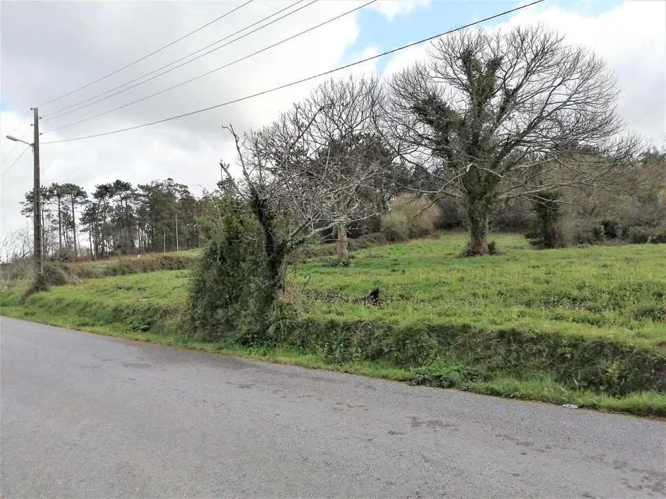 Casa de piedra para rehabilitar en narahío, san sadurniño