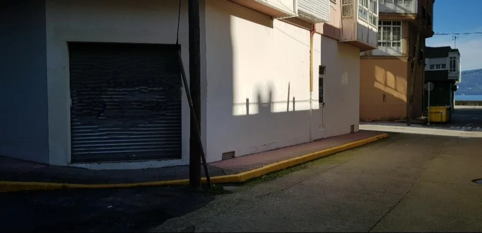 Alquiler de local en ares, ares