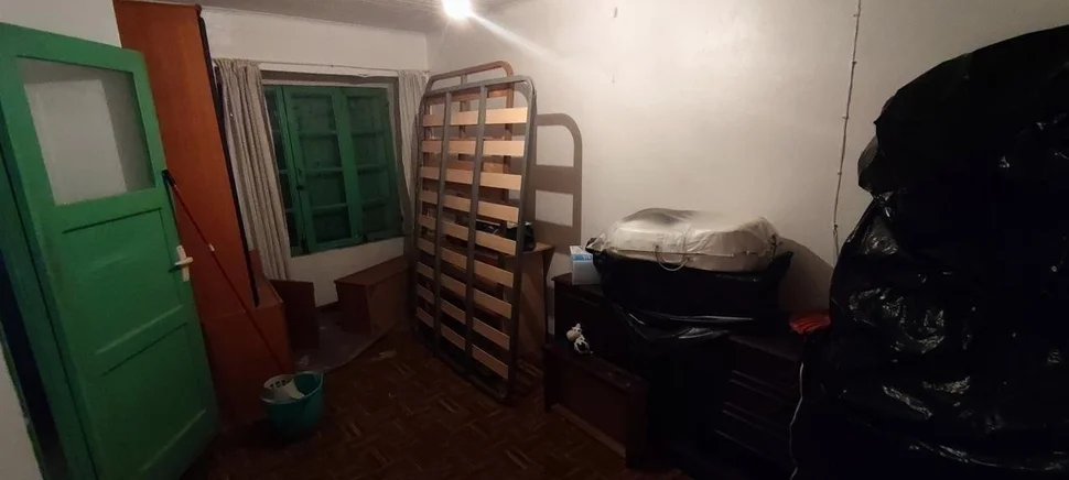 Se vende casa pareada para reformar en neda, neda