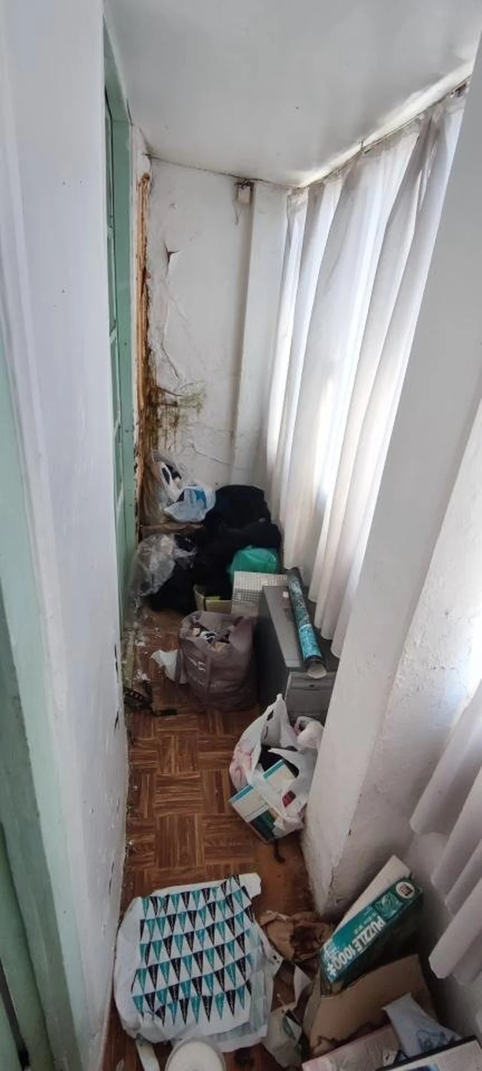 Se vende casa pareada para reformar en neda, neda