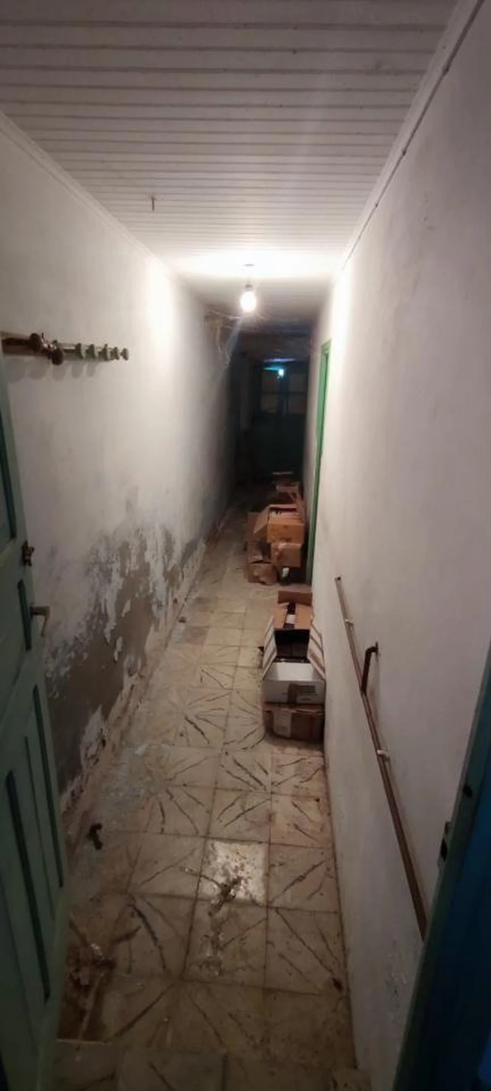 Se vende casa pareada para reformar en neda, neda