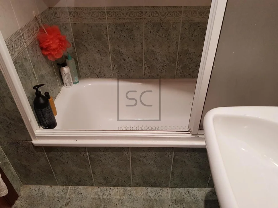 Piso amueblado en freixeiro, narón