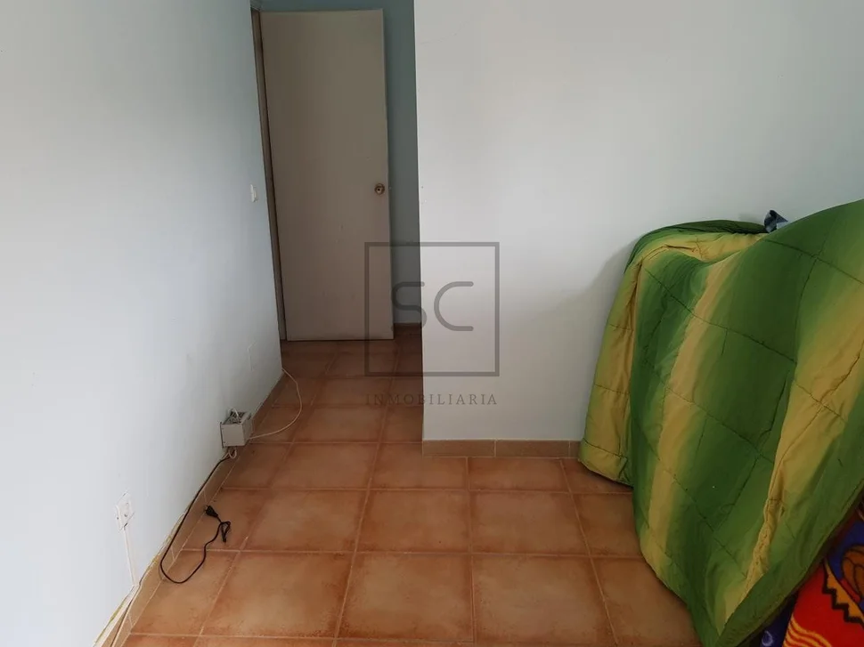 Piso amueblado en freixeiro, narón