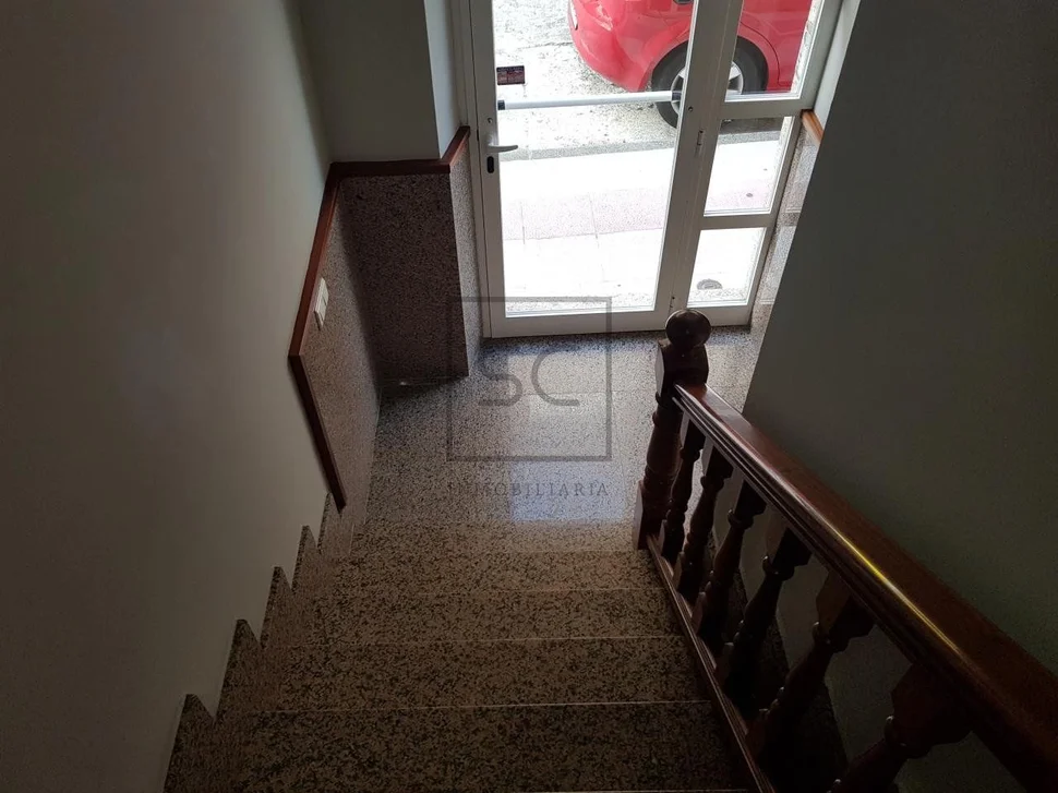 Piso amueblado en freixeiro, narón