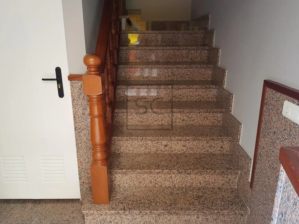 Piso amueblado en freixeiro, narón