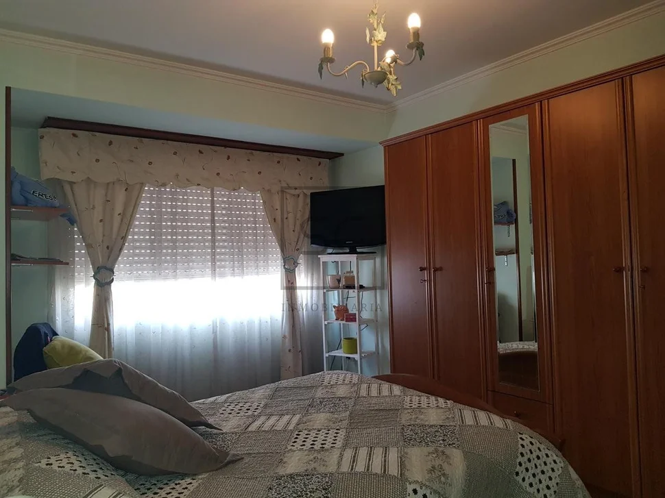 Piso amueblado en freixeiro, narón